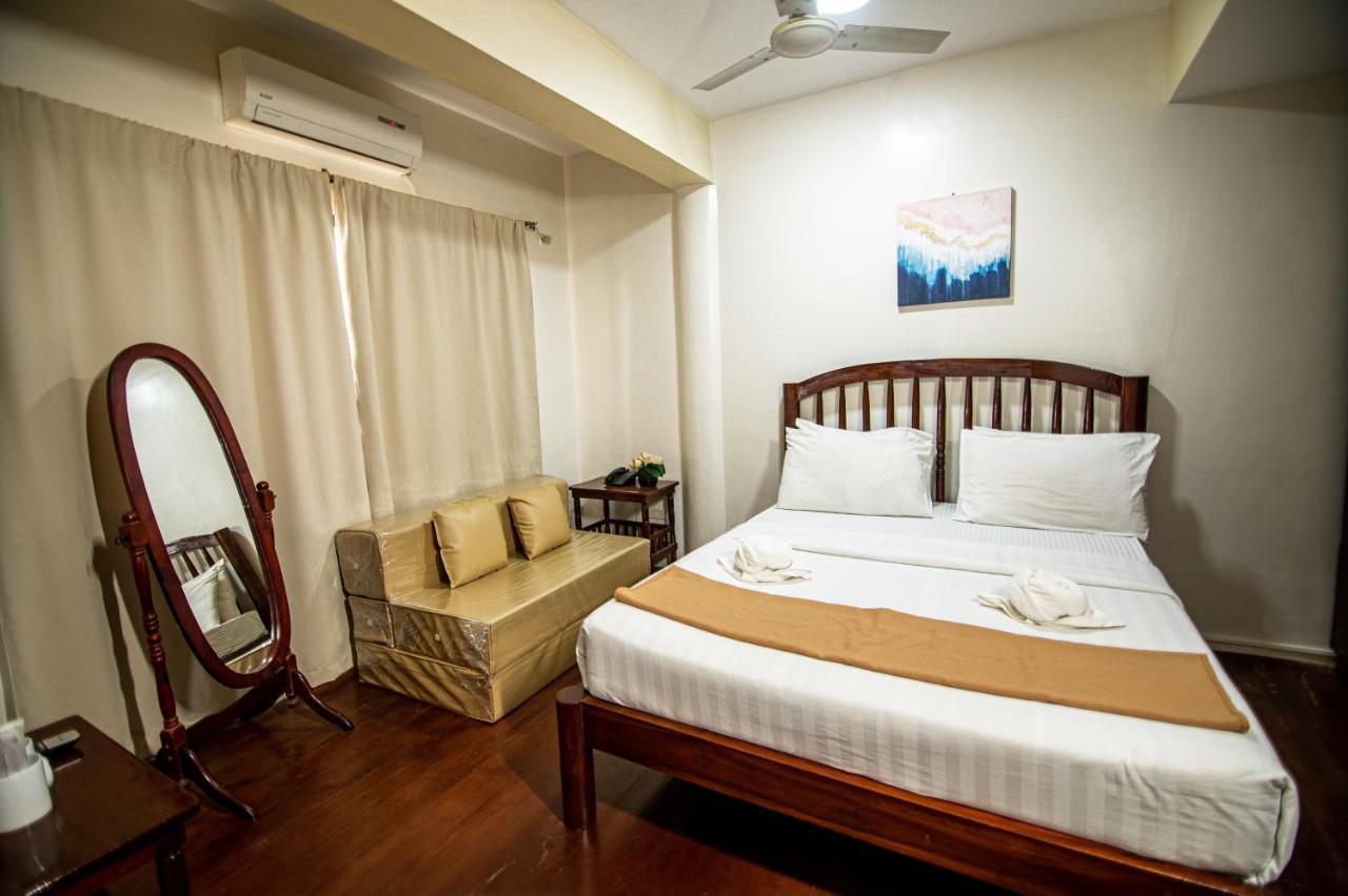 Kiwi Hotel Cebu Exteriér fotografie