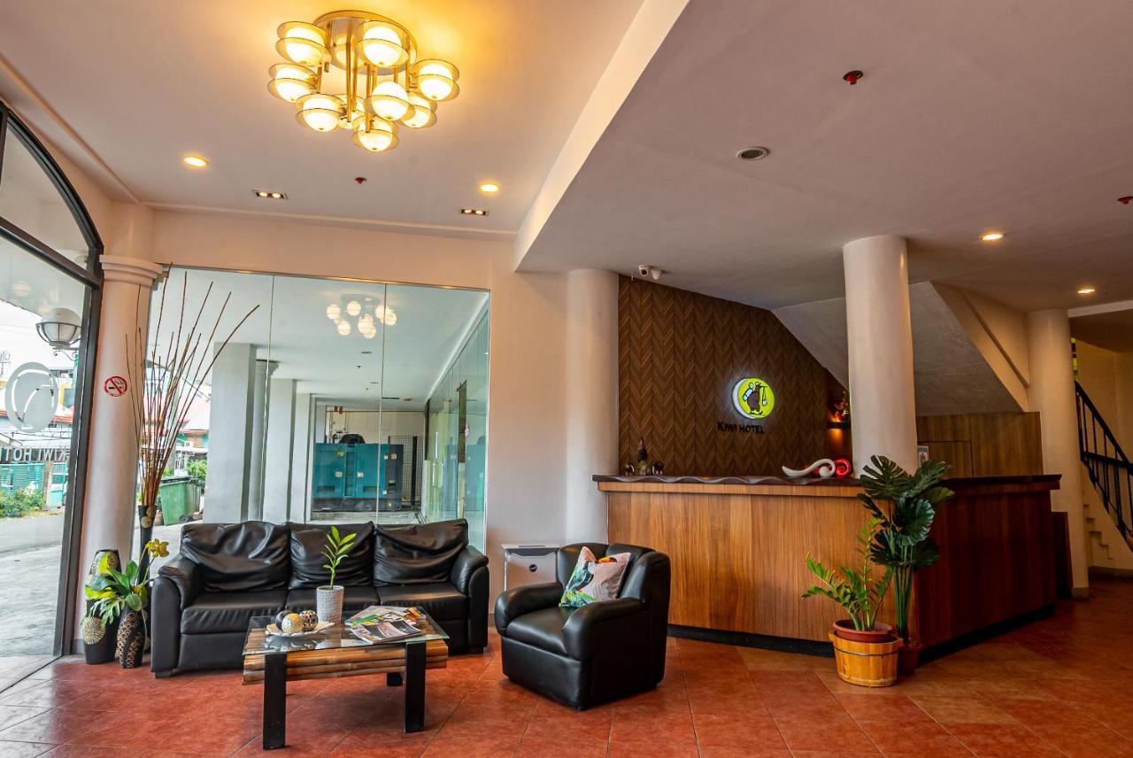 Kiwi Hotel Cebu Exteriér fotografie