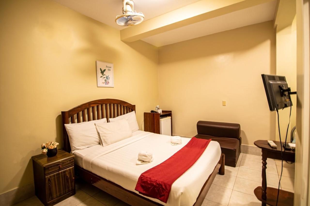 Kiwi Hotel Cebu Exteriér fotografie